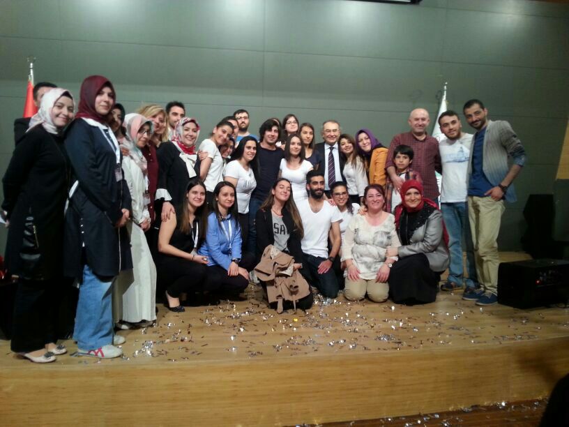 Başarılı yetimler Üsküdar Üniversitesi’nin ev sahipliğinde ödüllendirildi.