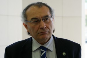 Prof. Dr. Nevzat Tarhan 