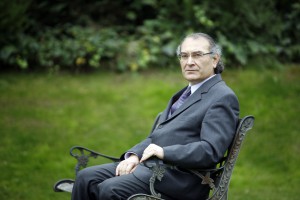 Prof. Dr. Nevzat Tarhan (4) Prof. Dr. Nevzat Tarhan (4)