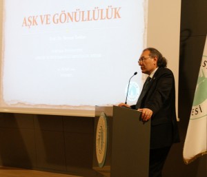 Prof. Dr. Nevzat Tarhan: “Aşk değil, Aşksızlık Hastalıktır”