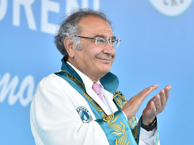 Prof. Dr. Tarhan, Rektör